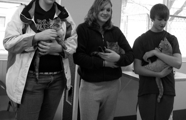 humane society volunteers